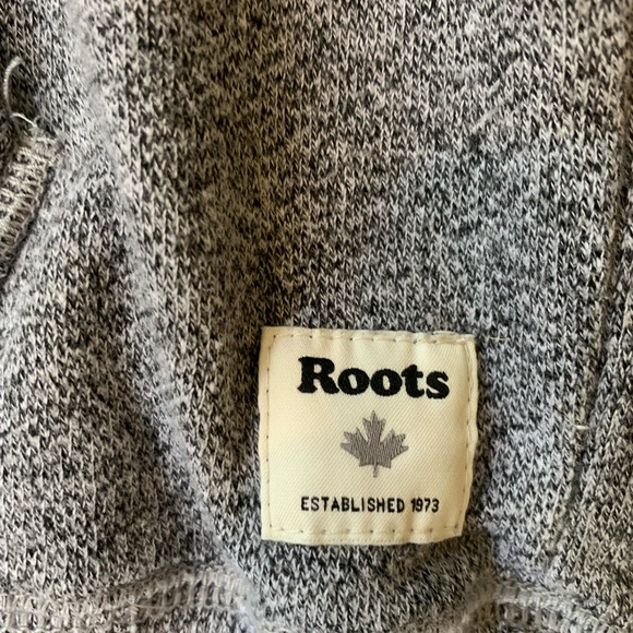 Roots Canada Hoodie Grey - Women’s M - Picture 4 of 5